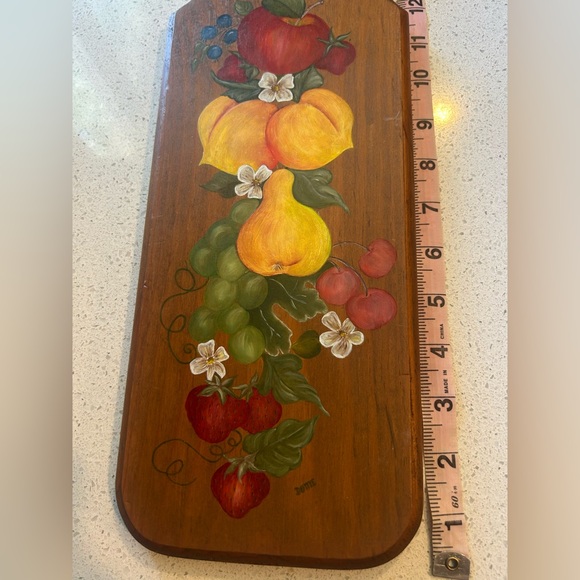 Vintage Hand-Painted Wooden Wall Art with Heart Cut out - Picture 2 of 5